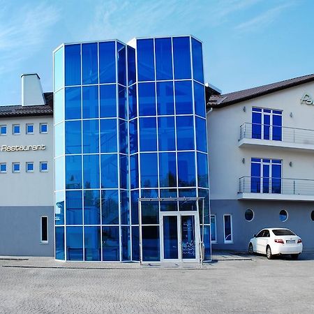 Porto Riva Hotel Zaporizhia Exterior photo
